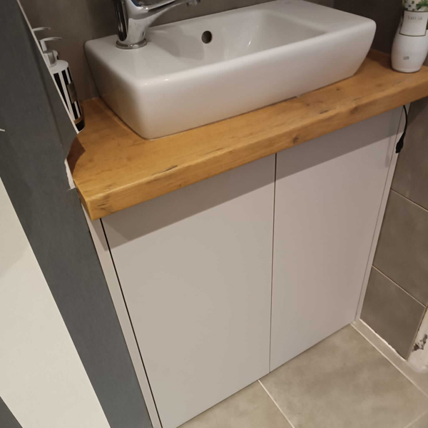 Minimalistyczna łazienka